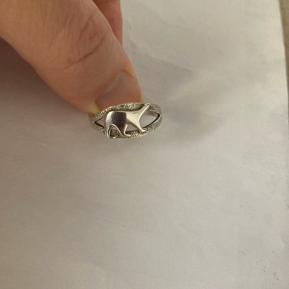 Sterling silver polar bear ring size 7 - Picture 2 of 6